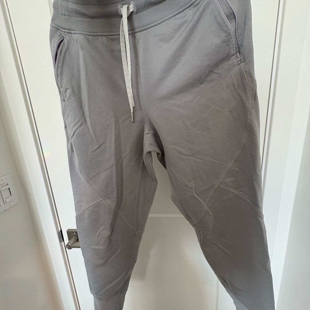 Women’s Gray Lululemon Jogger Pants